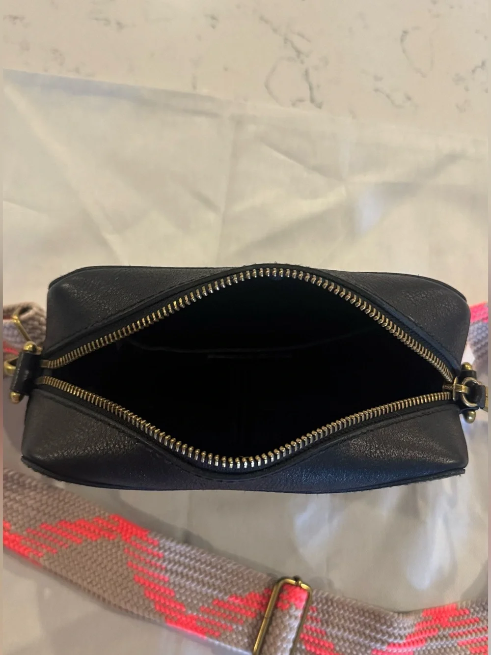 Madewell The Transport Camera Bag Black Leather with Wide and Webbed Strap